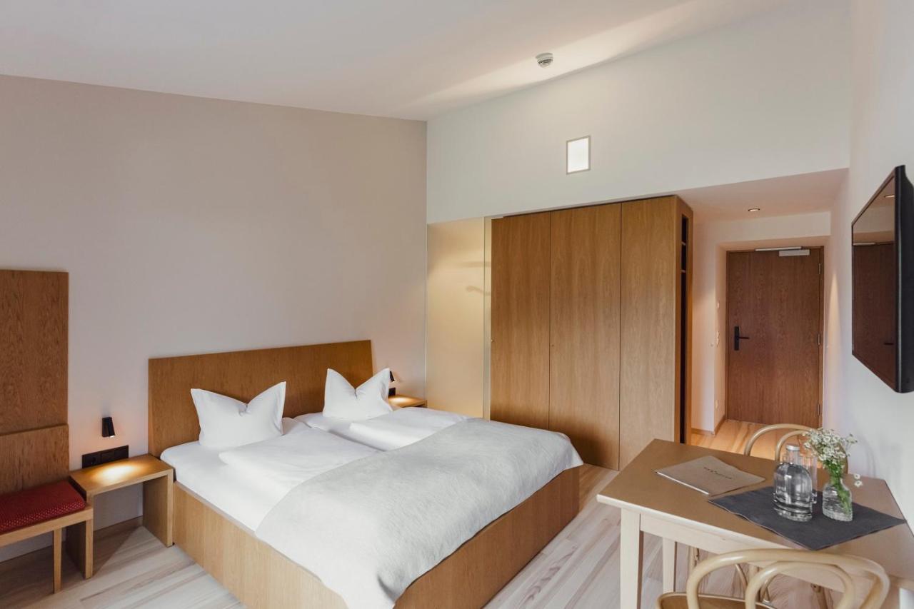 Hotel Gasthof Adler Schoppernau Esterno foto