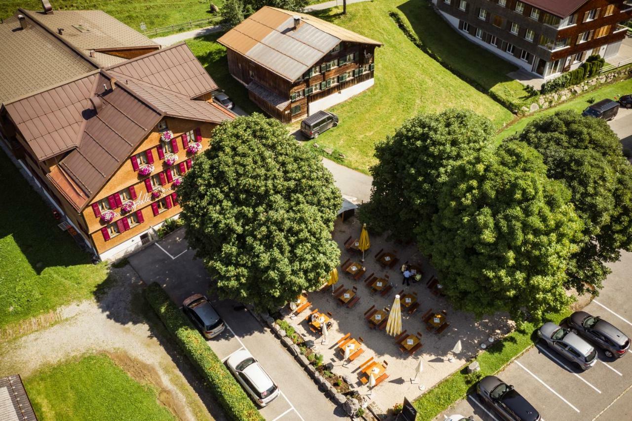Hotel Gasthof Adler Schoppernau Esterno foto