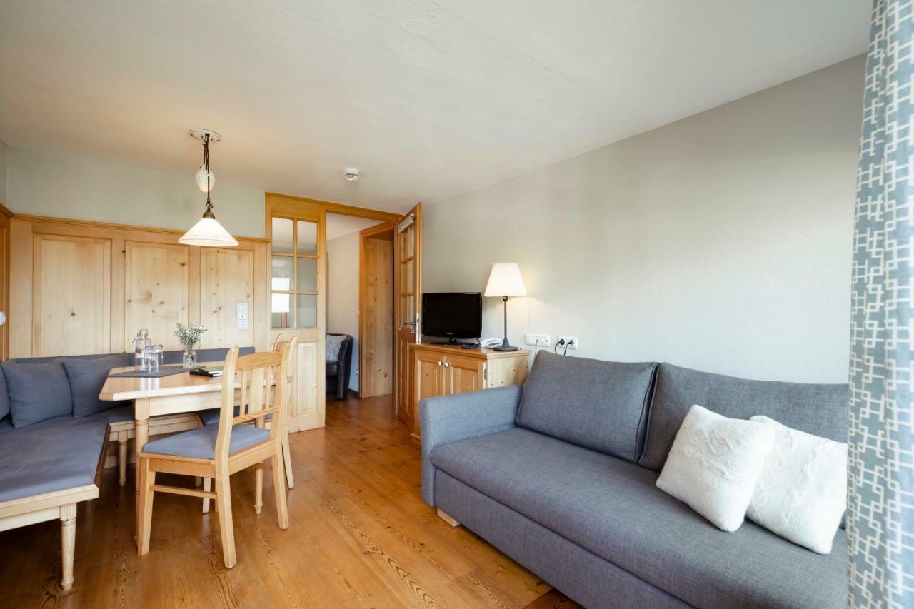 Hotel Gasthof Adler Schoppernau Esterno foto